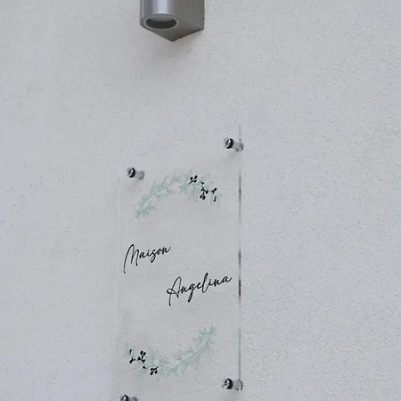 Maison Angelina - Elegante In Puglia Con Charme E Comfort Apartmán *